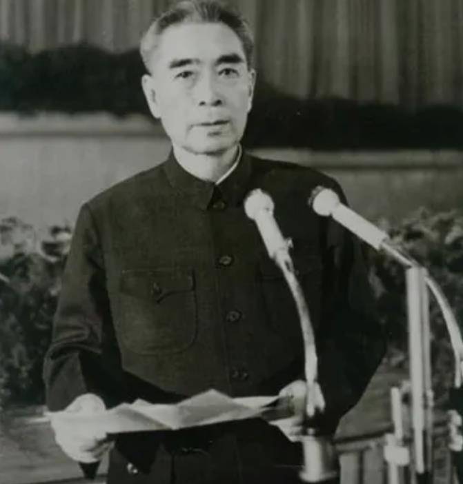 83年中国人民银行收到山西老人密信，行长震惊：速查绝密一号档案