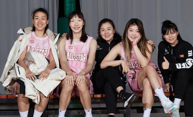 wcba全明星名单公布,广东队锋线28岁生日,辽宁队前外援有望回归