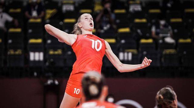 小将的崛起,而费多罗夫彩娃(小彩娃)也是俄罗斯女排近年来涌现的一位