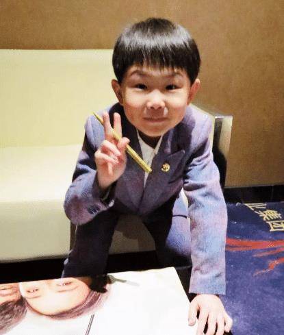 张骏豪 来自搜狐网