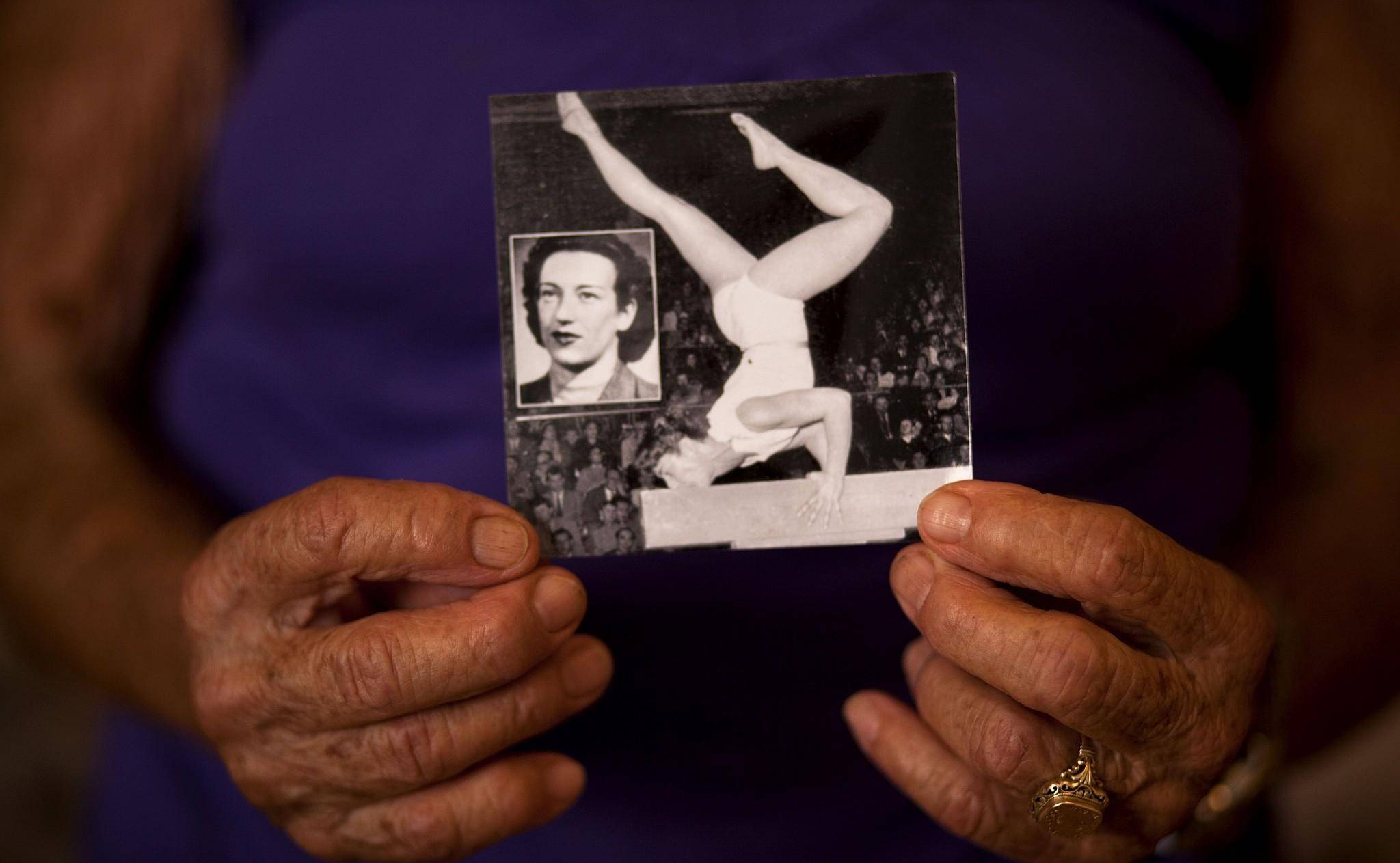 艾格尼丝·凯莱蒂如今的身体依然很好,她自己笑称和60岁时没什么区别.