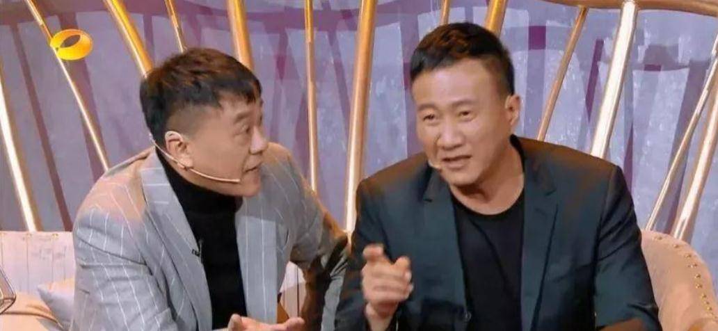 话剧演员王斑:16岁进中戏,对曹颖一见钟情,如今在话剧领域发光_北京人艺_实力派_流量