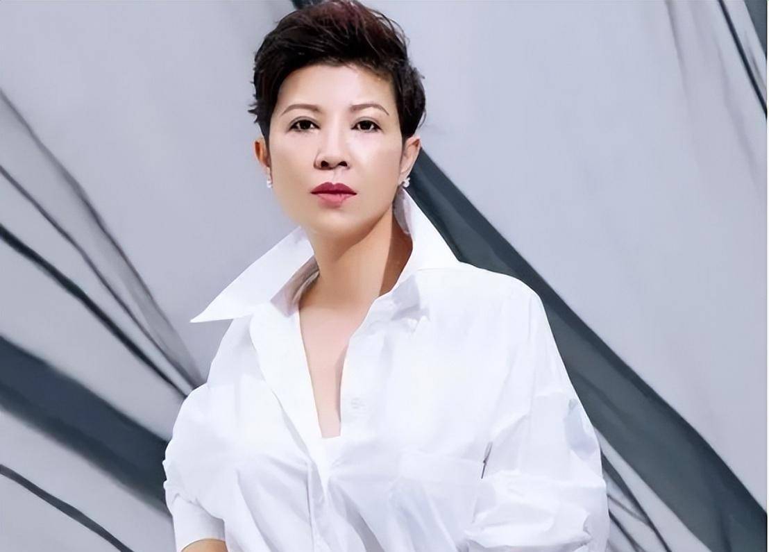 歌手杭天琪:我这辈子最正确的决定,就是43岁高龄为小丈夫生儿子_音乐