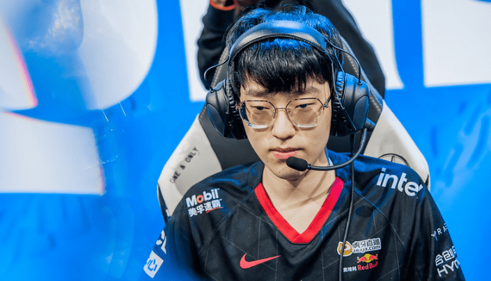 edg青训发力04年小将明年接班首秀!_scout_选手_上单