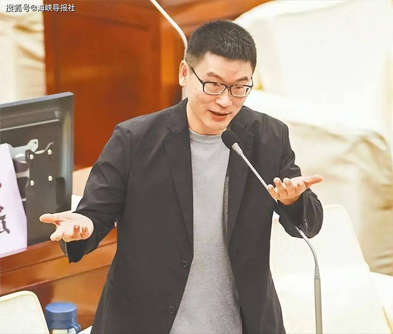 梁文杰曾被爆赴境外赌博,喝花酒仍升官,创党大佬痛批民进党蛇鼠一窝