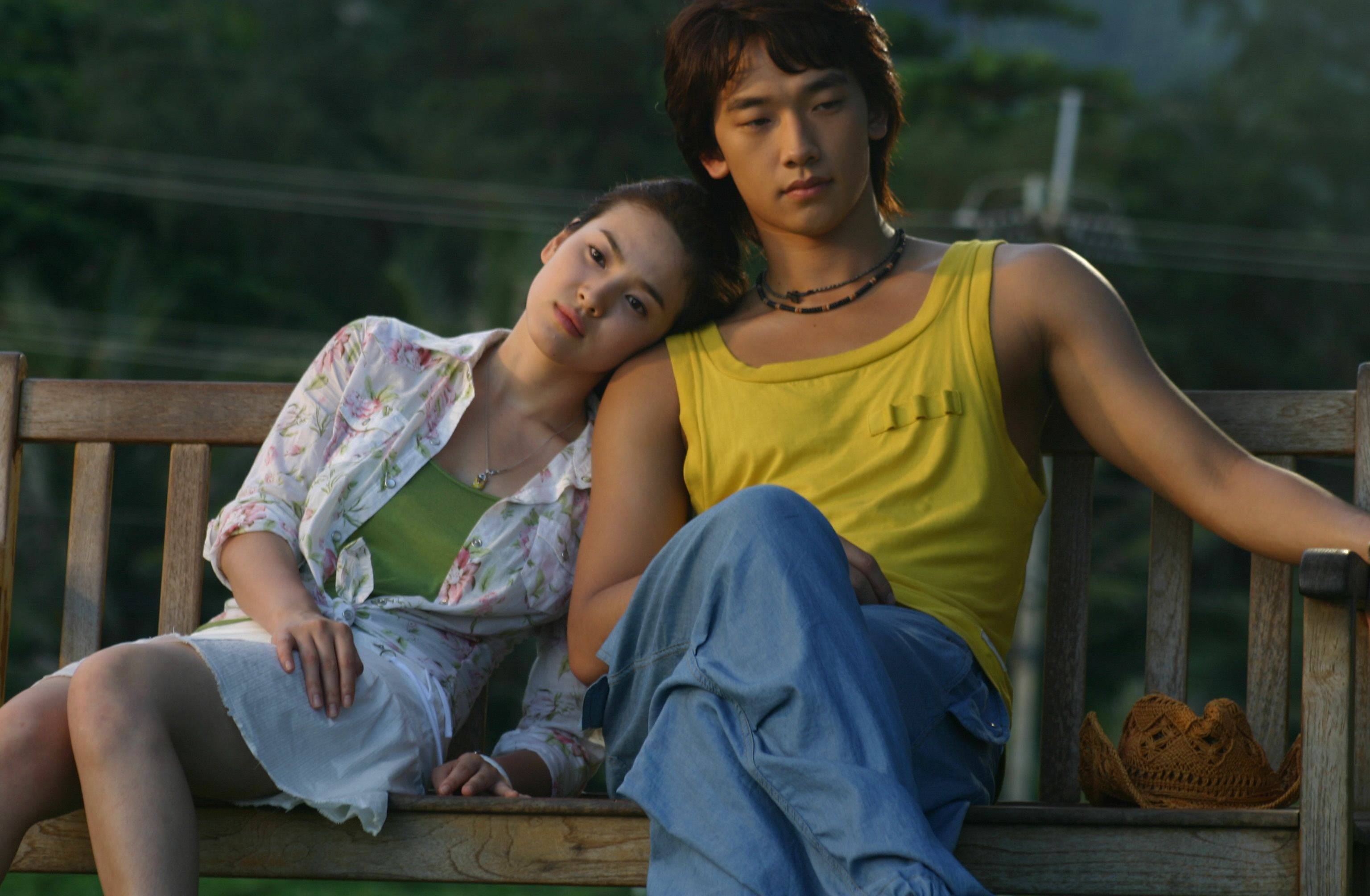 在这之后,她相继出演了《守护天使》《洛城生死恋》《浪漫满屋》《我