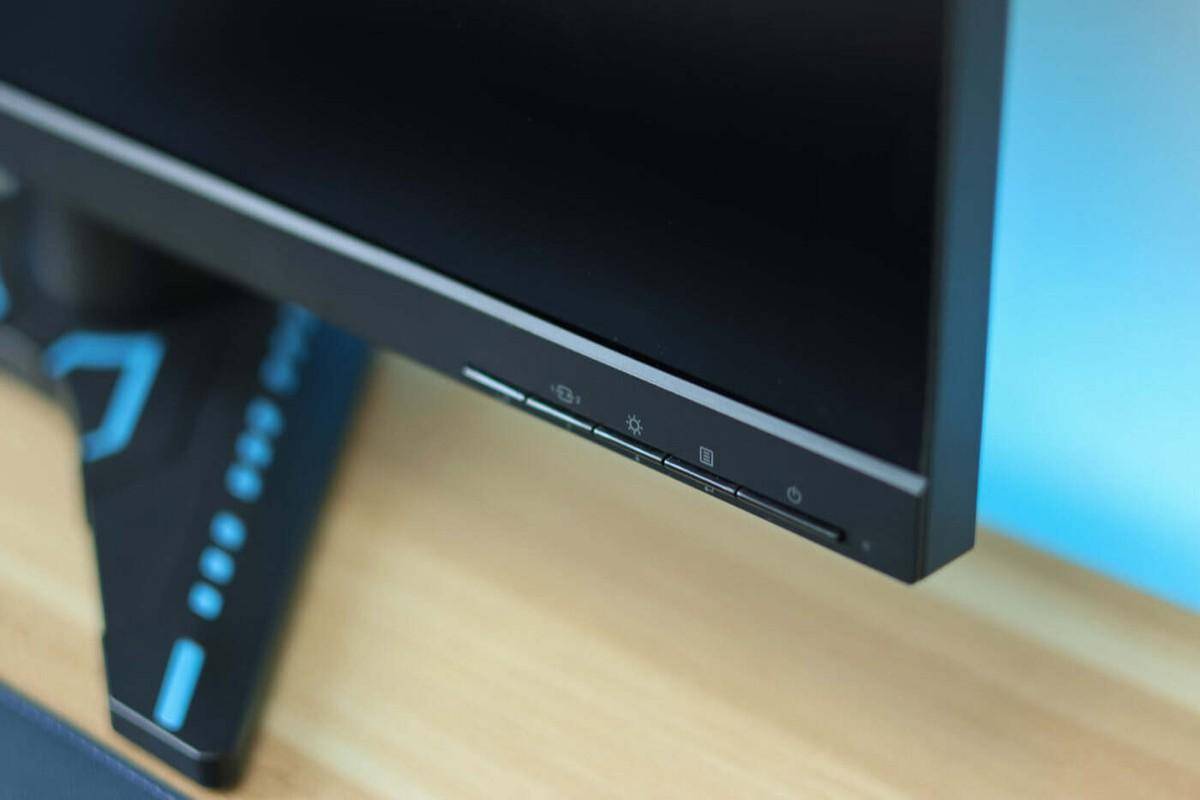 27英寸大屏幕+144Hz高刷,这款联想显示器绝对是游戏党的福音