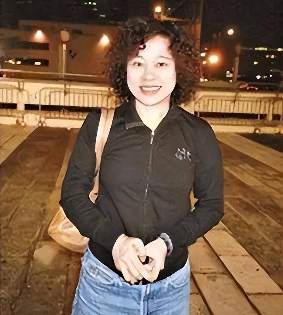 小美为郭富城守身30年,62岁仍未婚她的爱情,和男人无关_梁美薇_张国荣