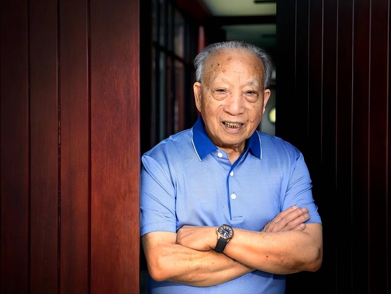 横店大佬徐文荣:靠挑粪赚第一桶金,退休后筹资300亿复建圆明园_巨款