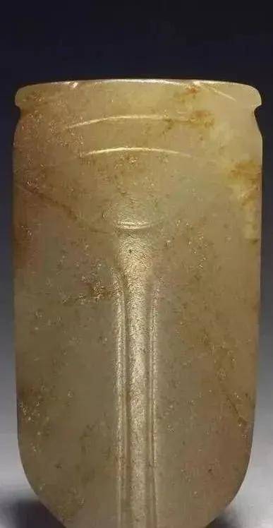 瓷看底 玉看皮:细说古玉"橘皮纹"|北京翰海拍卖2023年拍卖征集_玉器