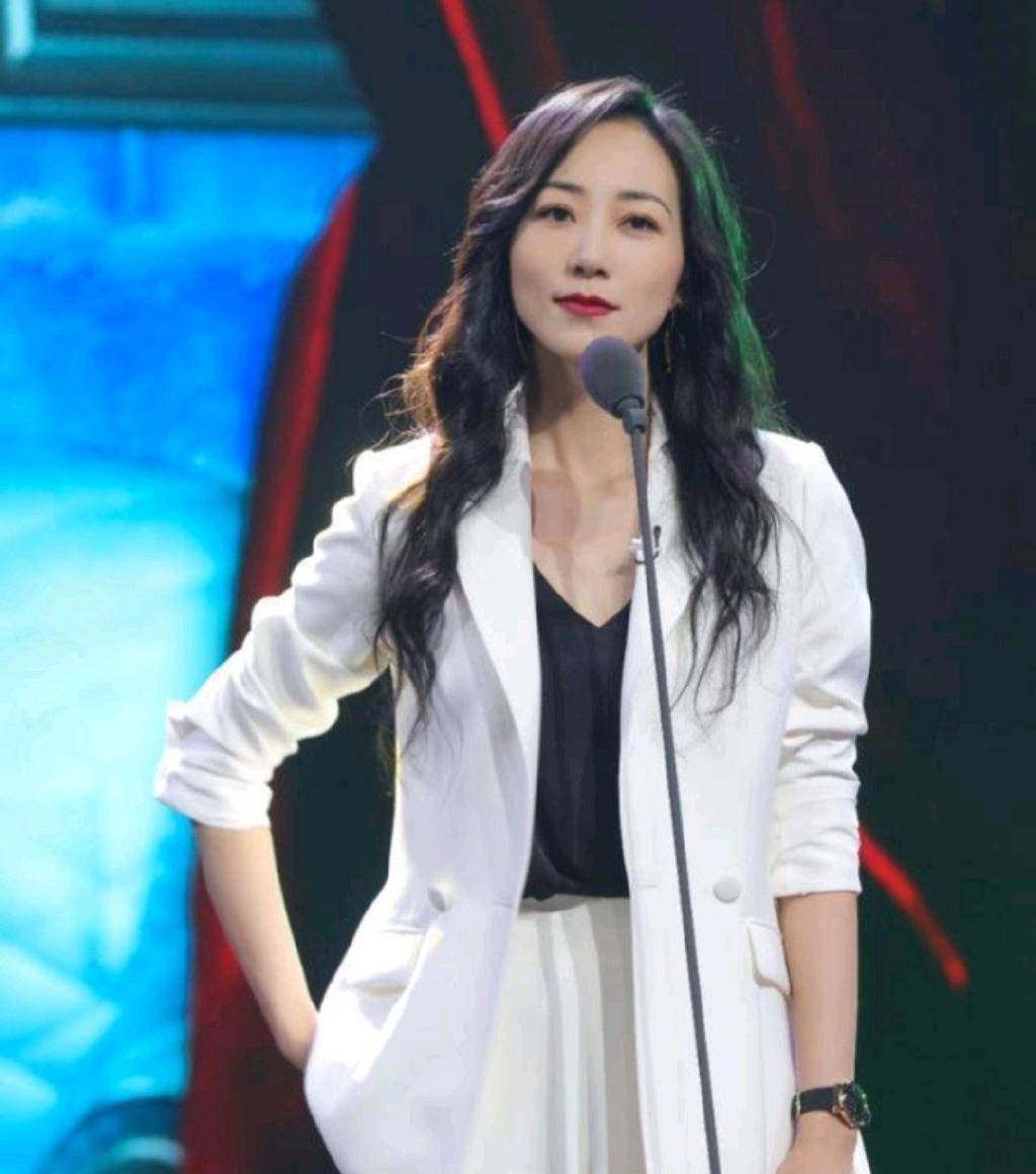 女明星谁最有钱排行榜_盘点娱乐圈女明星有钱排行榜,第一名你绝对想不到!
