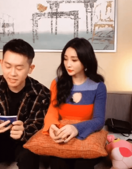 原创
            怪不得柳岩不急找对象，听到她对中年的认知，这下知道真相了