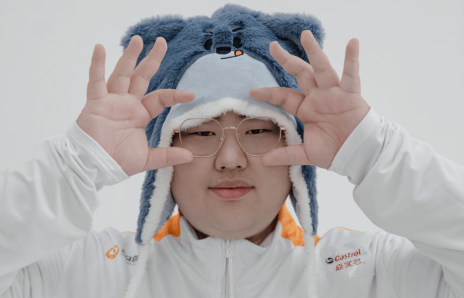 ag菲菲回应公关事件,霸气十足_直播_雅典娜_赛场