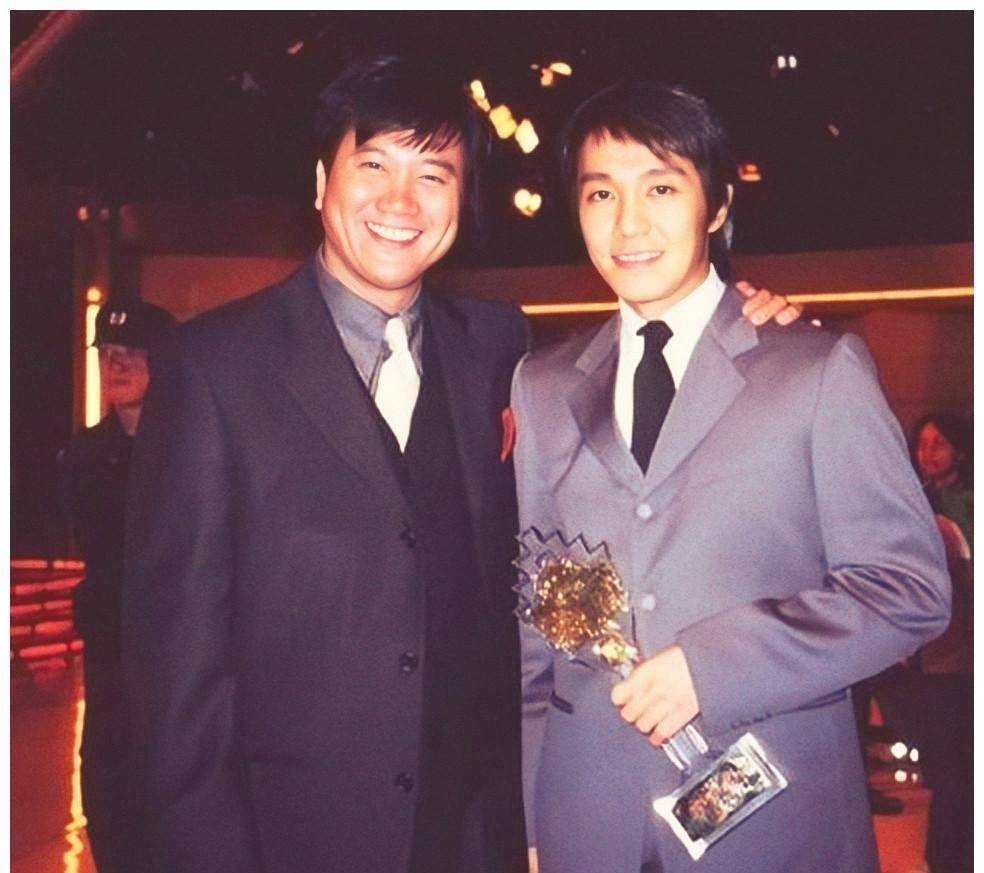 为什么周星驰没有朋友?万梓良:我是他哥,他收我为徒_电影_性格_艺术