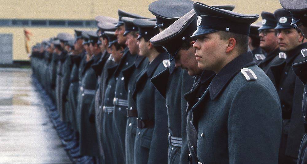 先问问东德军队答不答应_普鲁士_德国_国家