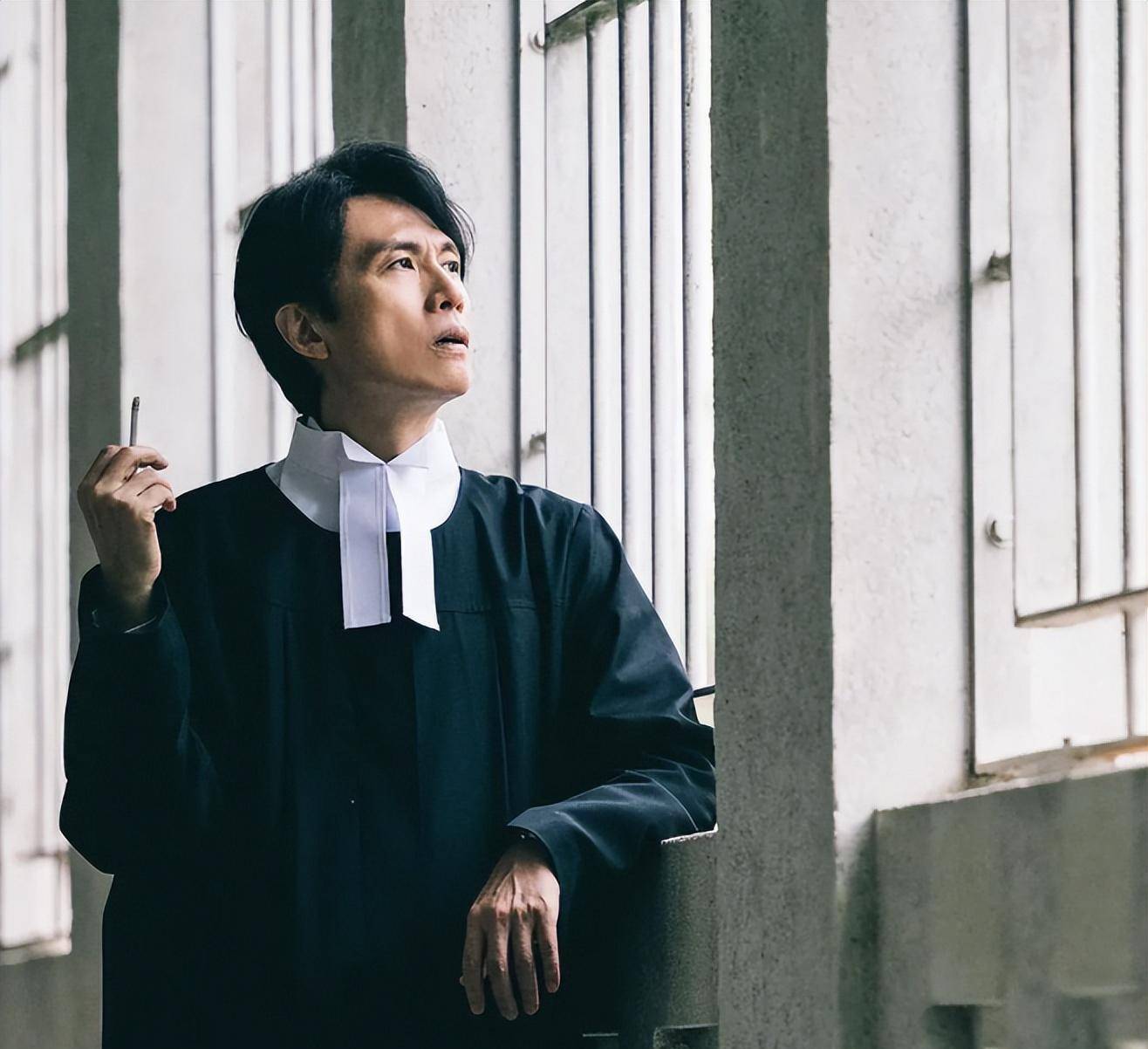 黄子华《毒舌大状》票房破7000万,气势直逼当年周星驰_电影_表演_突破