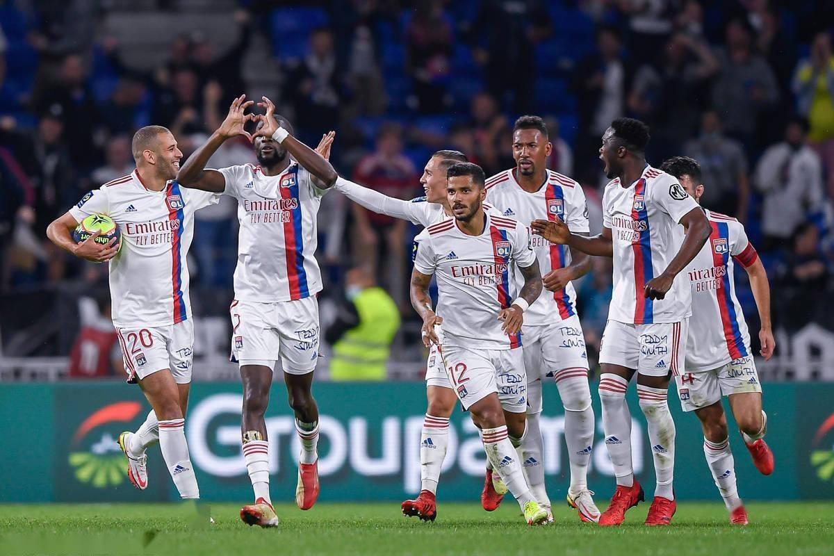 法国杯赛程正如火如荼,里昂主场不敌,大巴黎梅西难救主_比赛_马赛_圣