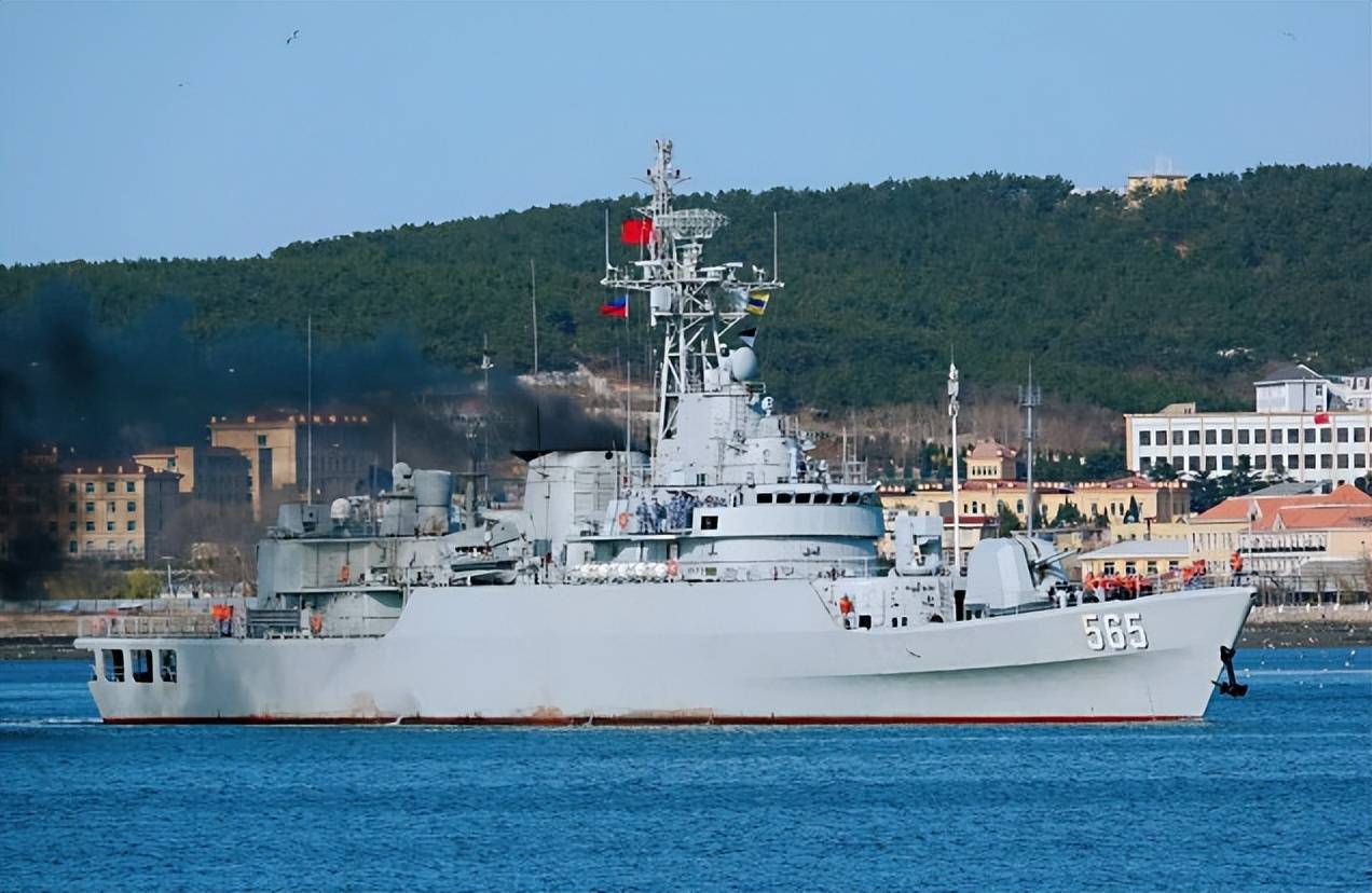 2011年6月,海军的襄樊舰(舷号567)更名为襄阳舰.