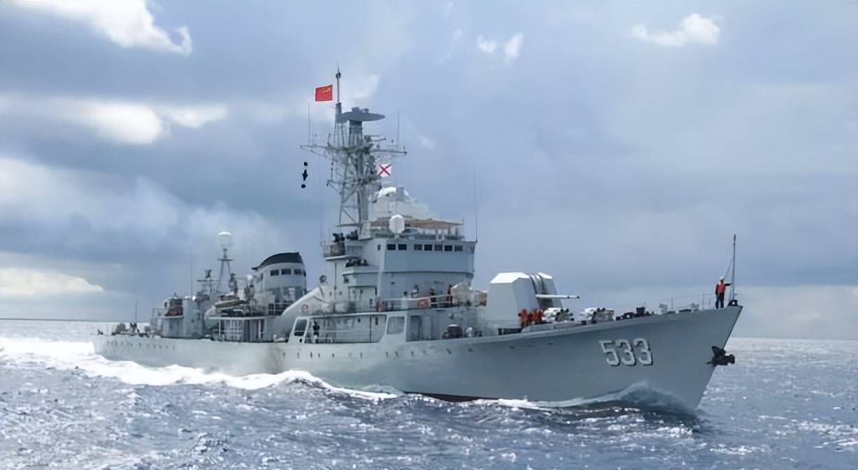 郑州还是宁波,现代级驱逐舰的命名,2003年,为何出现了变化?