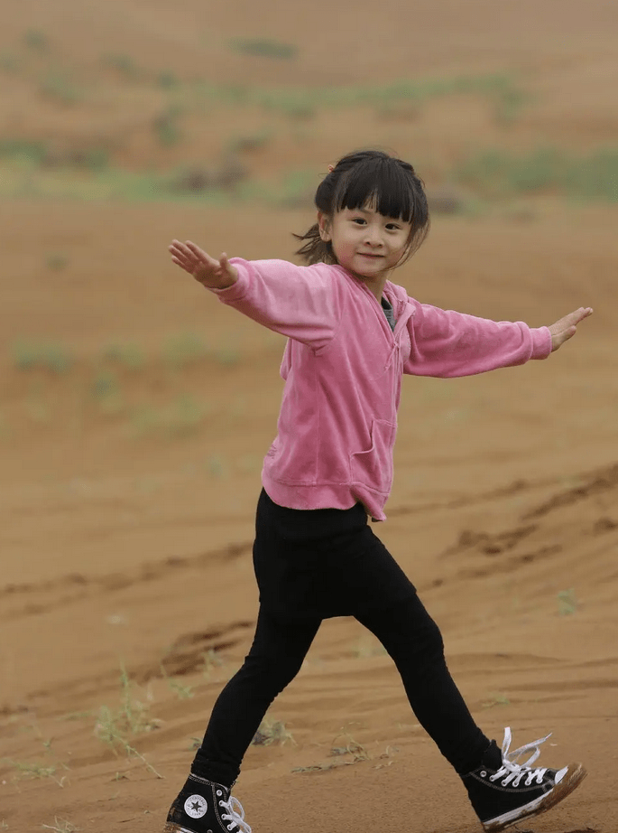 田亮女儿田雨橙14岁获得网球世界排名,女承父业,前途有多种可能_爸爸