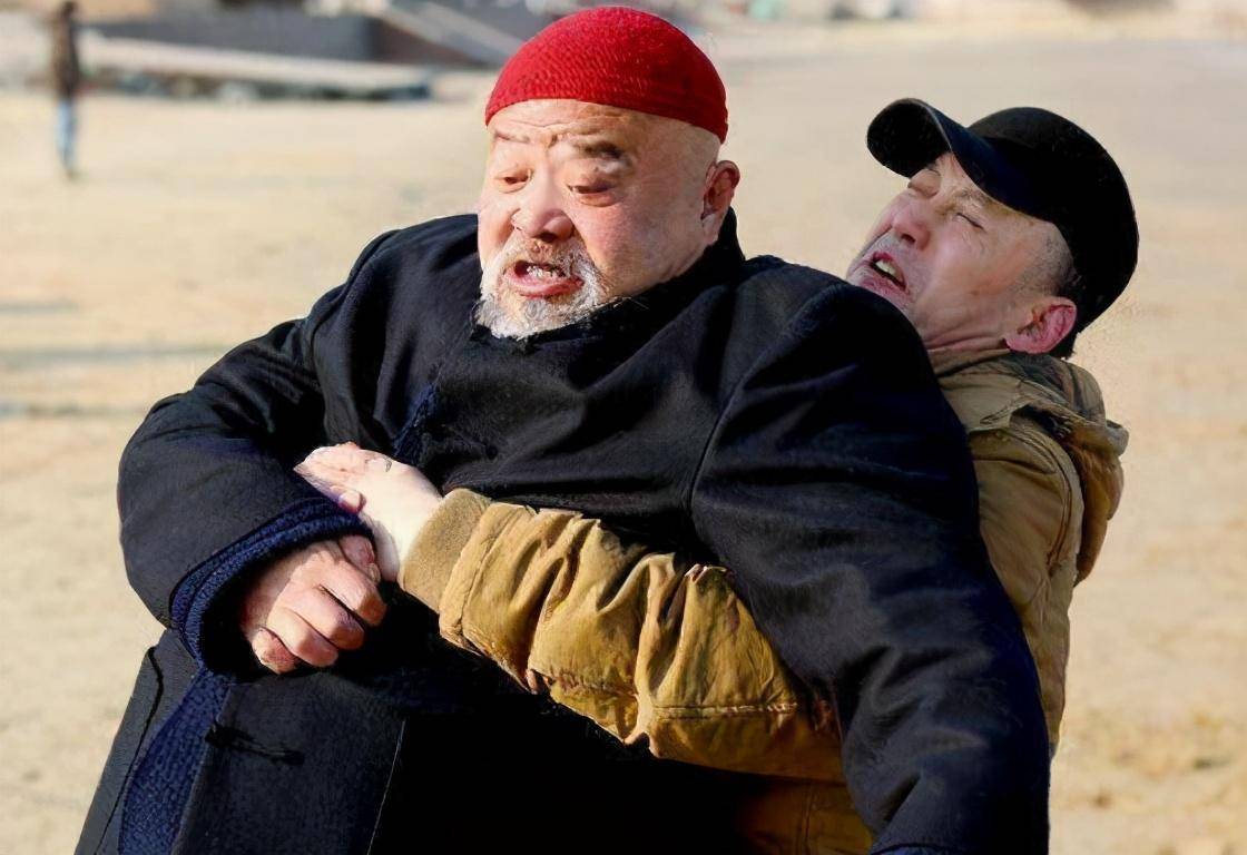 李琦:每天2包烟顿顿喝酒终毁掉了他,自曝恶疾缠身_发展_东北一家人