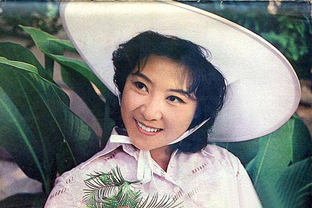 "天下第一嫂"王馥荔:男子曾被传言离去,儿子是姐姐