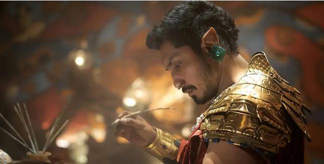 《黑豹2》纳摩演员遗憾,无缘这2个经典的角色_钢铁侠_黑寡妇_宇宙