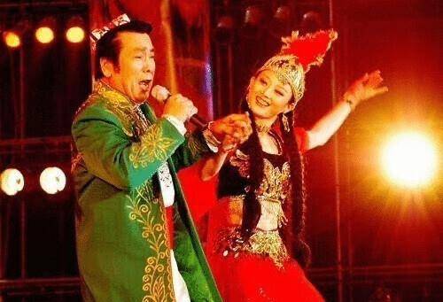 达坂城的姑娘,79岁他走了,再也不能掀起你的盖头…… 达坂城的姑娘,79岁他走了,再也不能掀起你的盖头……