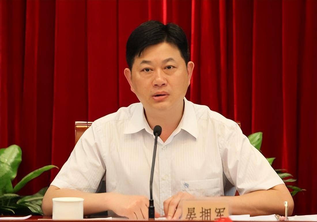 广东副市长6年开房300多次,点名要学生和模特,主动索贿被判六年_晏