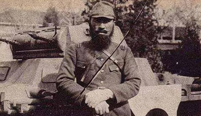 当时,饭冢国五郎所在的第101师团是参加武汉会战的一支主力部队.