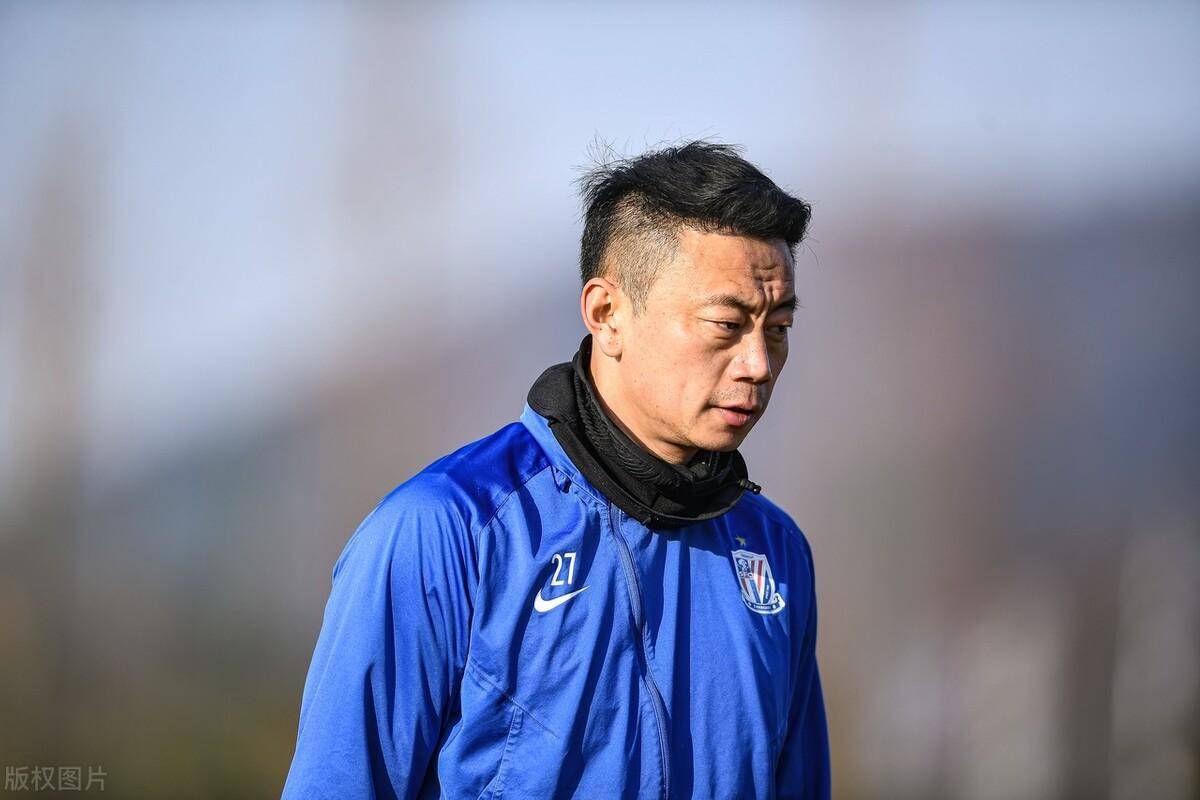 申花有了新的资金靠山,第一把火就对准了老员工,冯潇霆离队带了不少