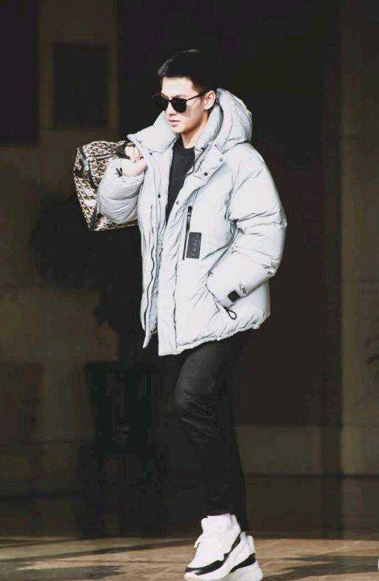 《急先锋》,3年时间从备案到拍摄,再到杀青的时间线记录_杨洋_迪拜