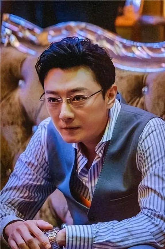 "他这个不知天高地厚的小子,祸从口出,彻底得罪了高启盛.