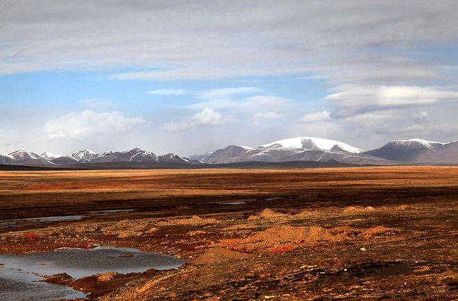 全流域已建成100万立方米以上水库5座,其中以双塔堡,党河及赤金峡水库