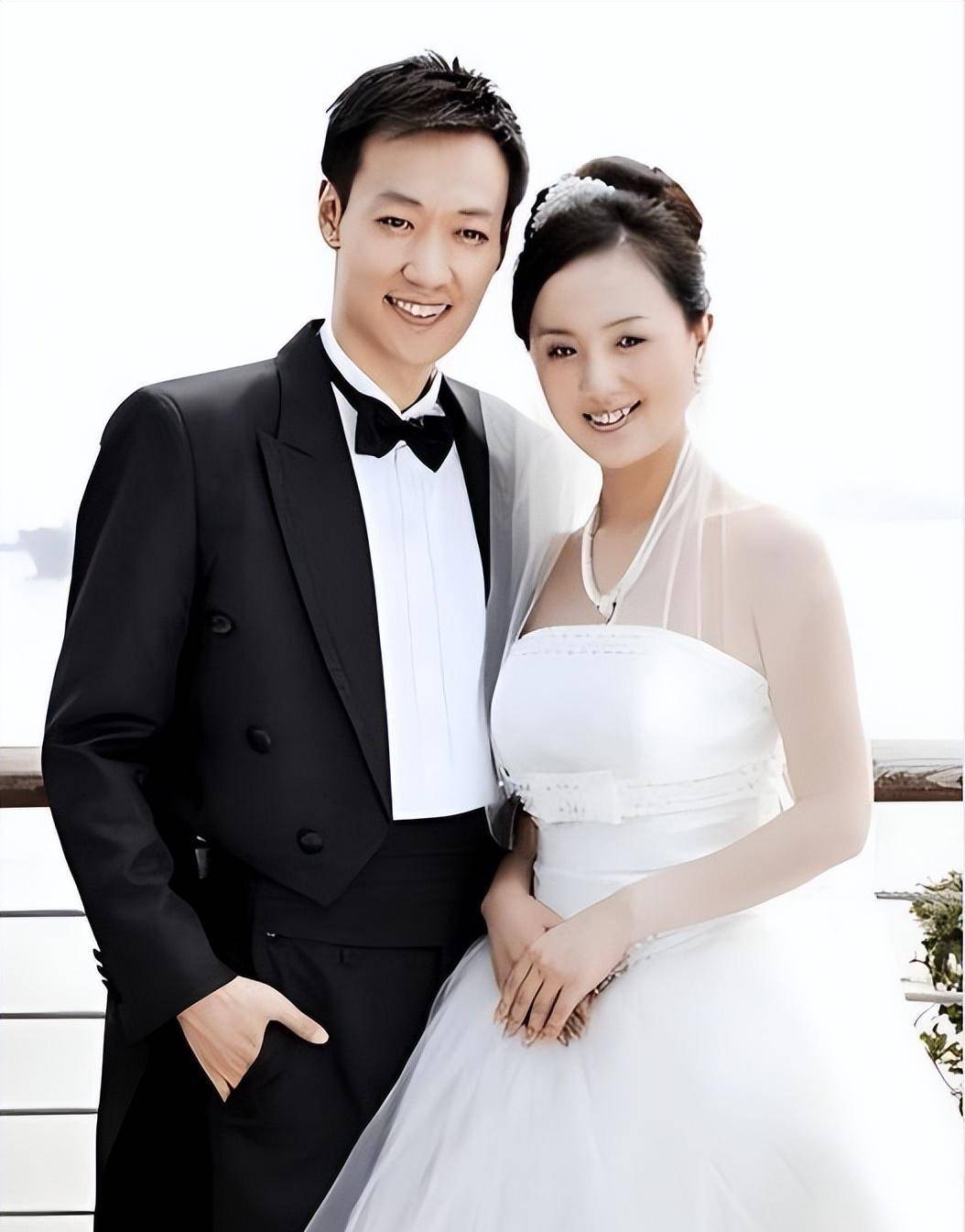 明星夫妻保鲜秘诀:夏雨捧老婆,辛柏青主动认错,鲍蕾靠夸_生活_袁泉