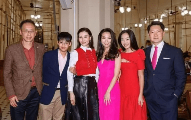 光滑雪服装就上万元,每个月200万可能不够折腾_许晋亨_生活_许世勋