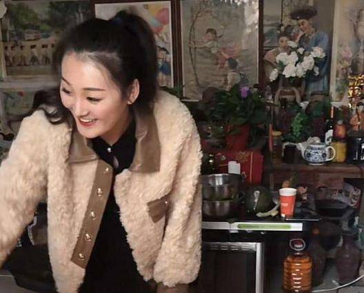 朱之文媳妇过生日,暗示想早点抱孙子,无奈儿子未到法定结婚年龄