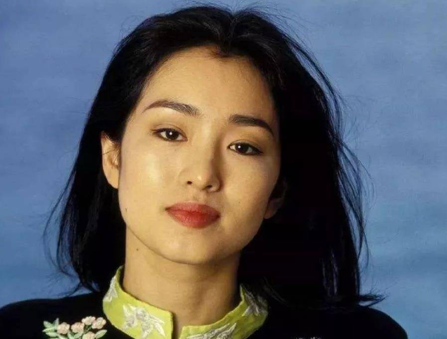 娱乐圈仅存的9位方脸女明星,她们的脸方下巴宽,但谁能说不美?