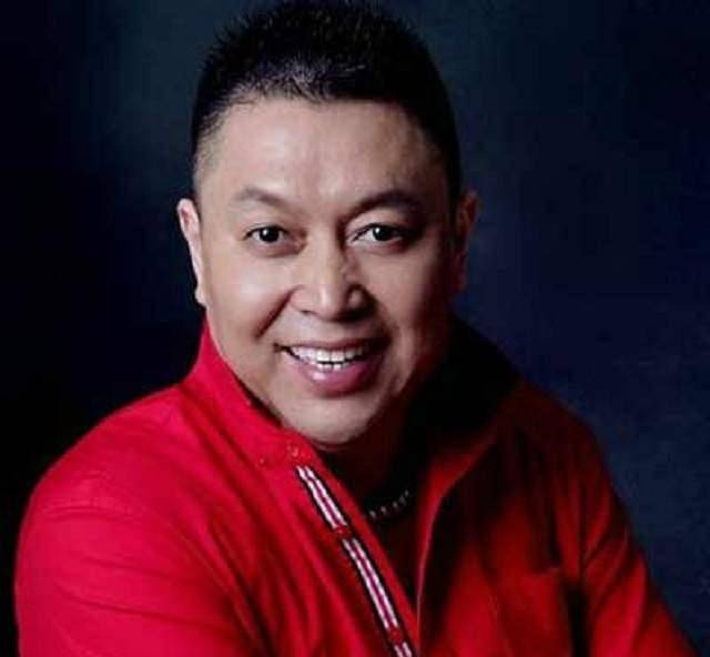 中国第一男"红娘",61岁老男孩王为念分手2次后,越活越年轻