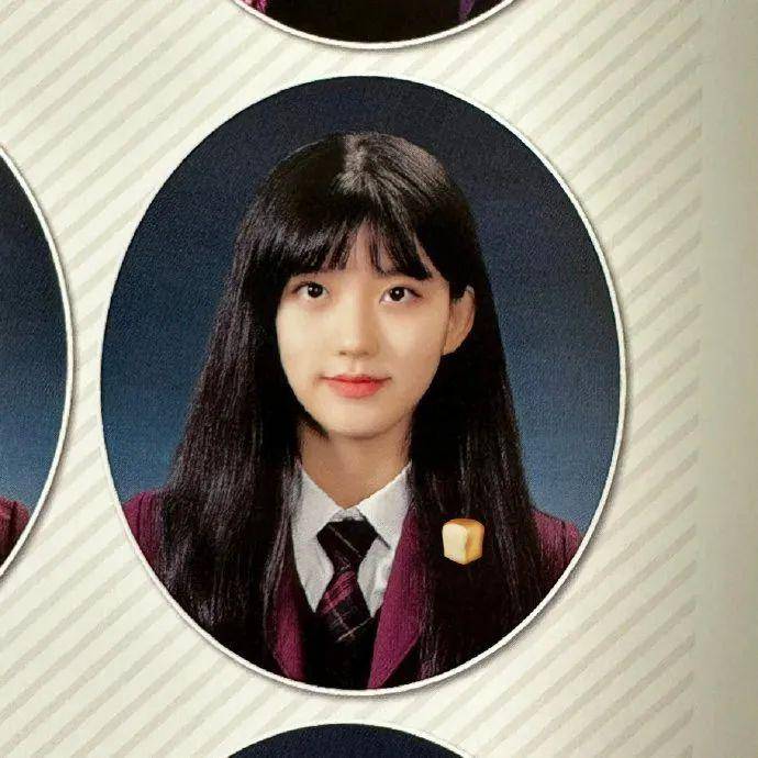 30日,yg方面对blackpink将离开yg转会至the black