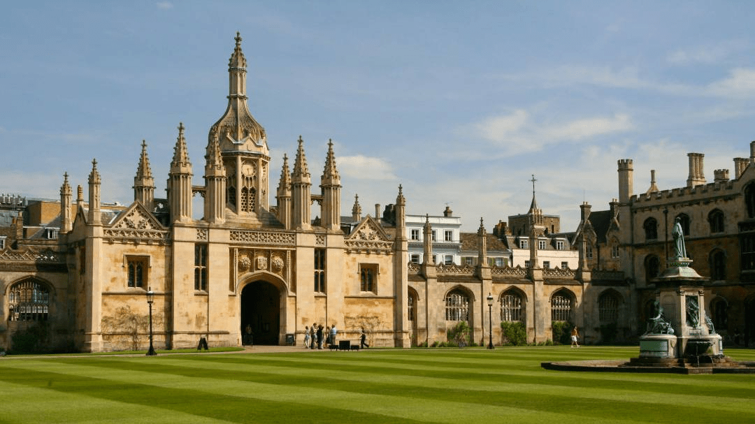 兰卡斯特大学(lancaster university),简称兰卡,建于1964年,是一所