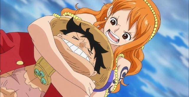 娜美得知桃之助是月光家的少主后,就开始讨好桃之助,不惜用上色诱术