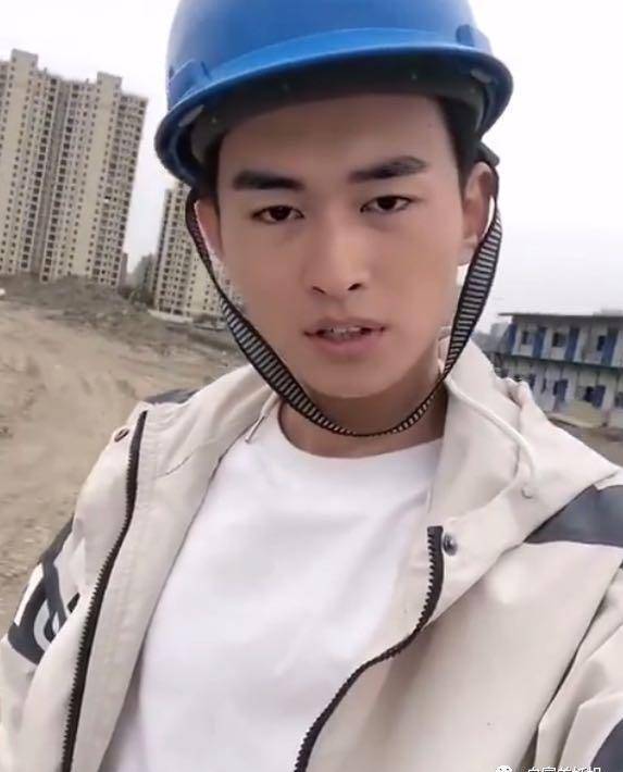 甚至还有工地张翰分翰.还是直播范冰冰分冰.不管是某音刘亦菲分菲.