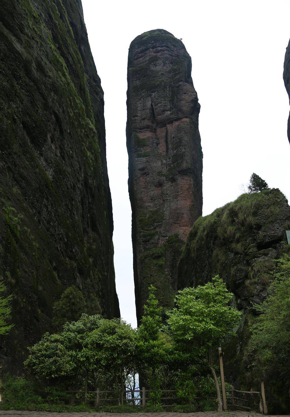 江郎山游记,发现一座山峰酷似伟人,有图为证