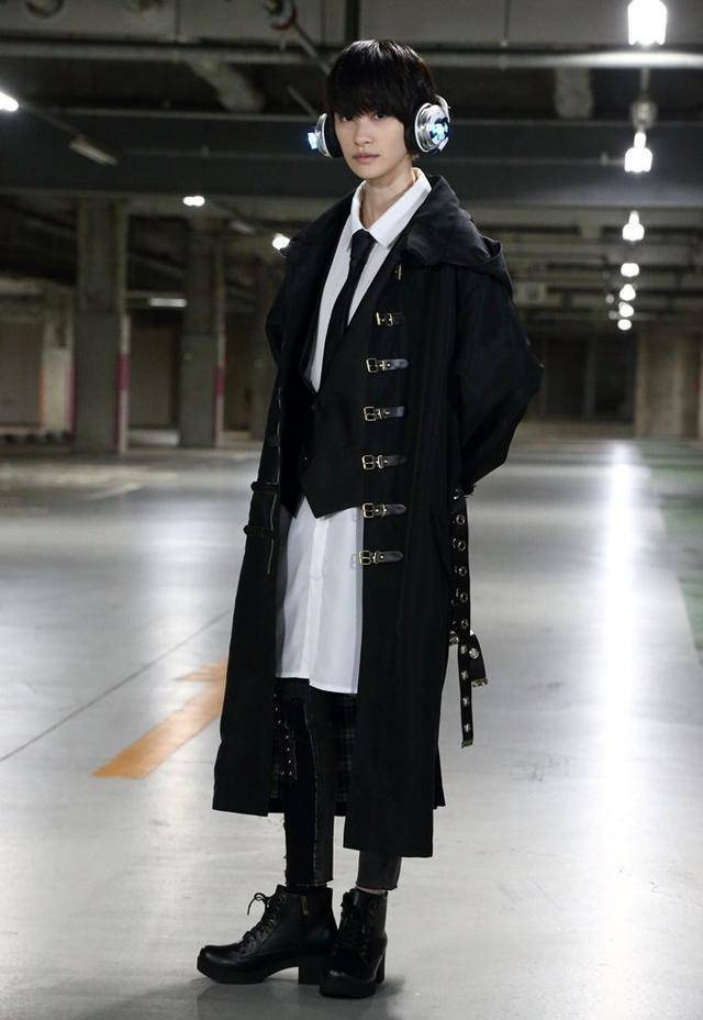 假面骑士01衍生剧情报公开亡形象正式公开超帅气的中性小姐姐_相关