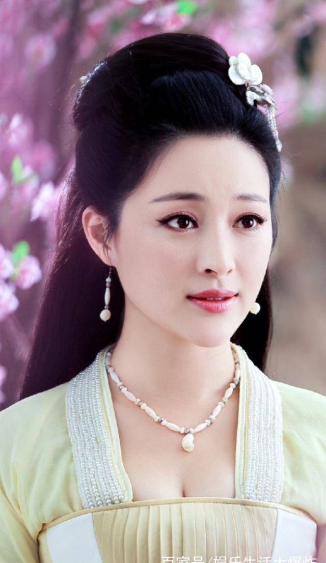 豆瓣评分不高,可两个男主是真帅,一个比一个养眼_沈璧君_连城_吴奇隆