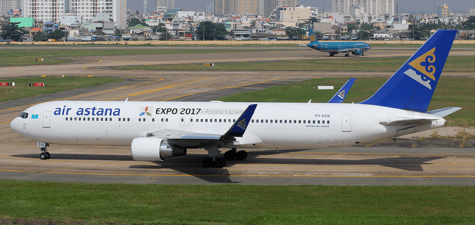 两大机场优势明显,特别是努尔苏丹机场(阿斯坦纳)在过去5年里增长迅猛