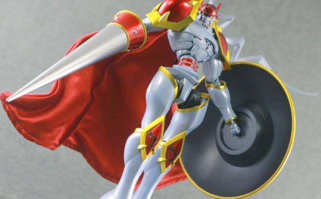 数码宝贝重制版shf红莲骑士兽手办完美还原动画形象的公爵兽_造型