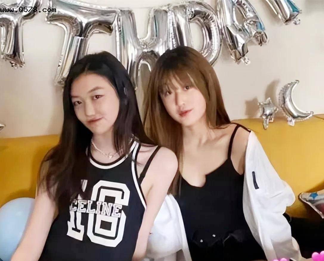 李亚鹏女儿李嫣国外晒美照,戴王菲同款耳环,穿着清凉叛逆十足!