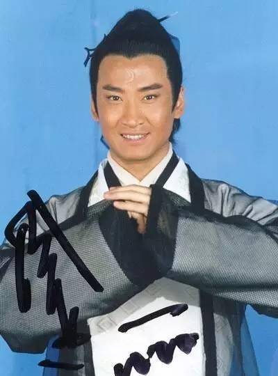 周杰:大家熟识的福尔康,当今圣上的御前侍